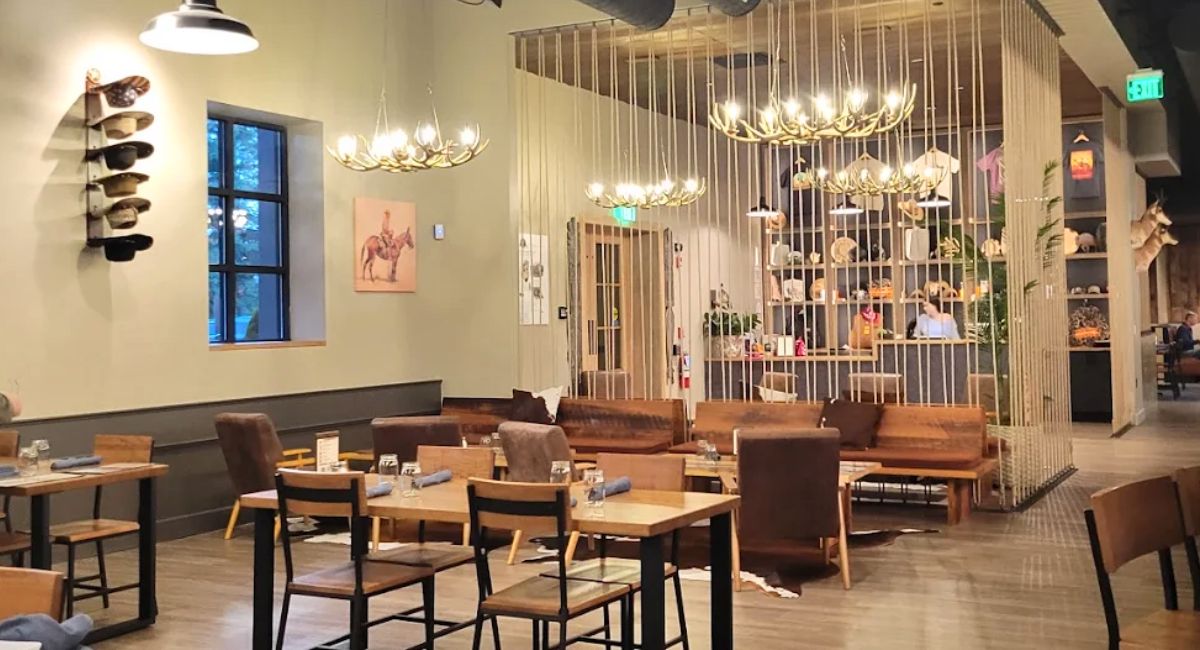 interior of Lost Cowboy Brewing in Nashua, NH