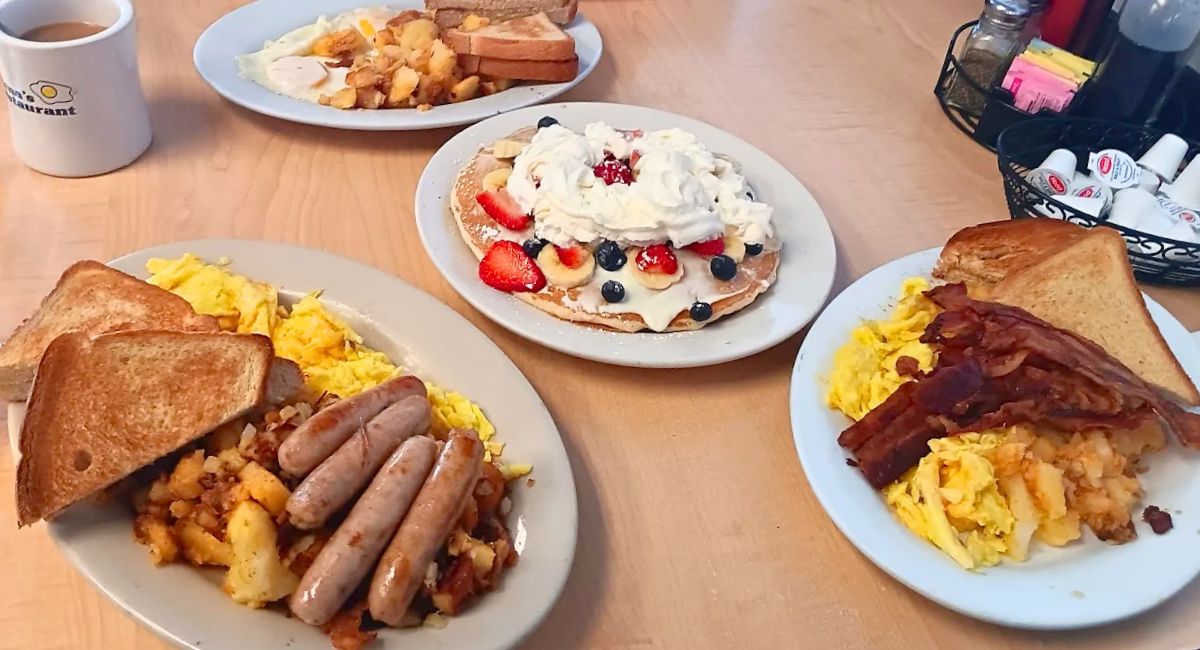 breakfast at Athena's in Cranston, rhode island