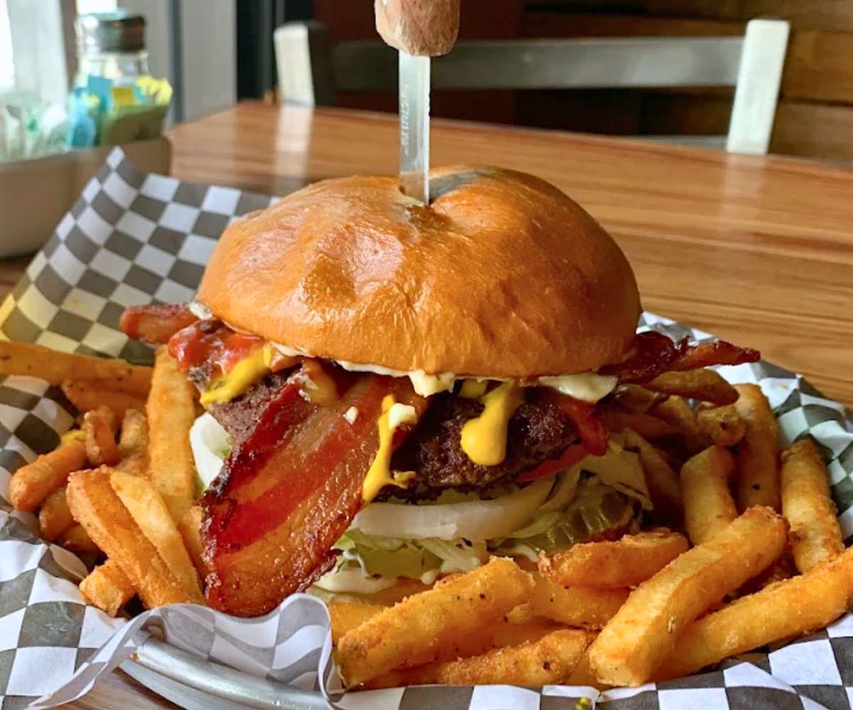 burger at Eat Foodies in Kennewick, Washington