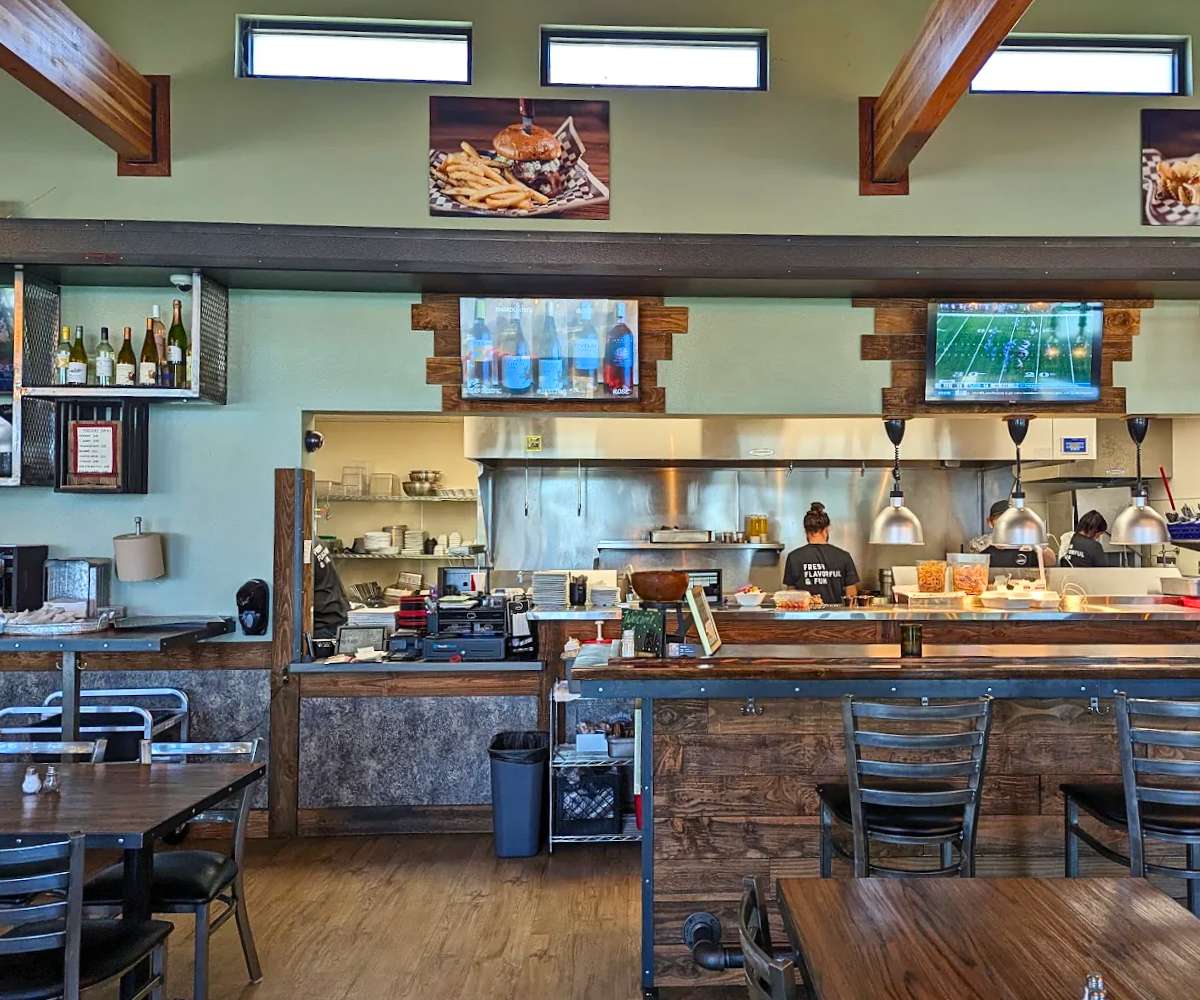 interior of Eat Foodies in Kennewick, WA