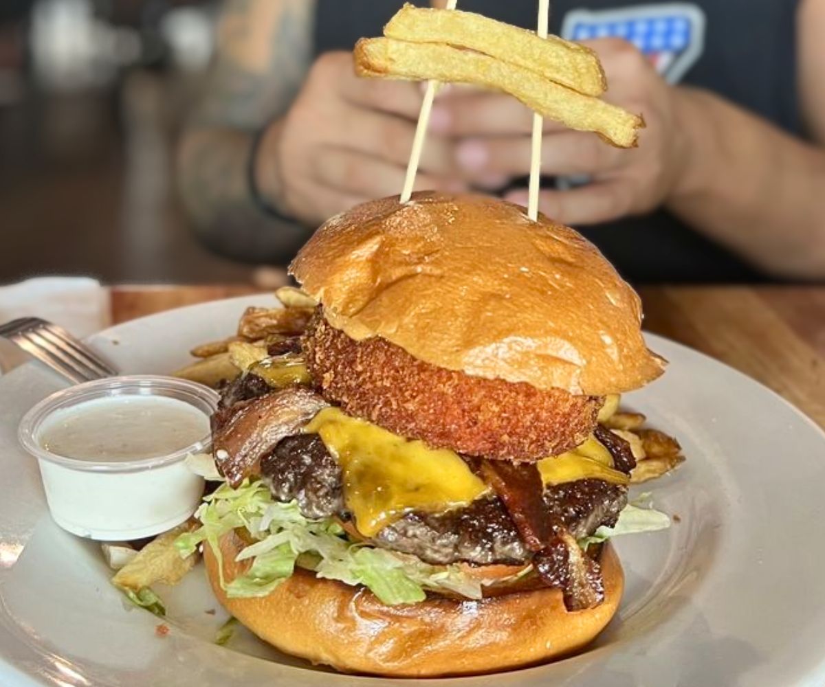 Halo Burger at Lopez & Lefty's in Anaheim, CA