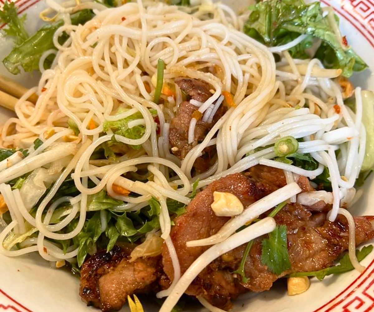 Bun Cha at Noodlezip in Bismarck, North Dakota