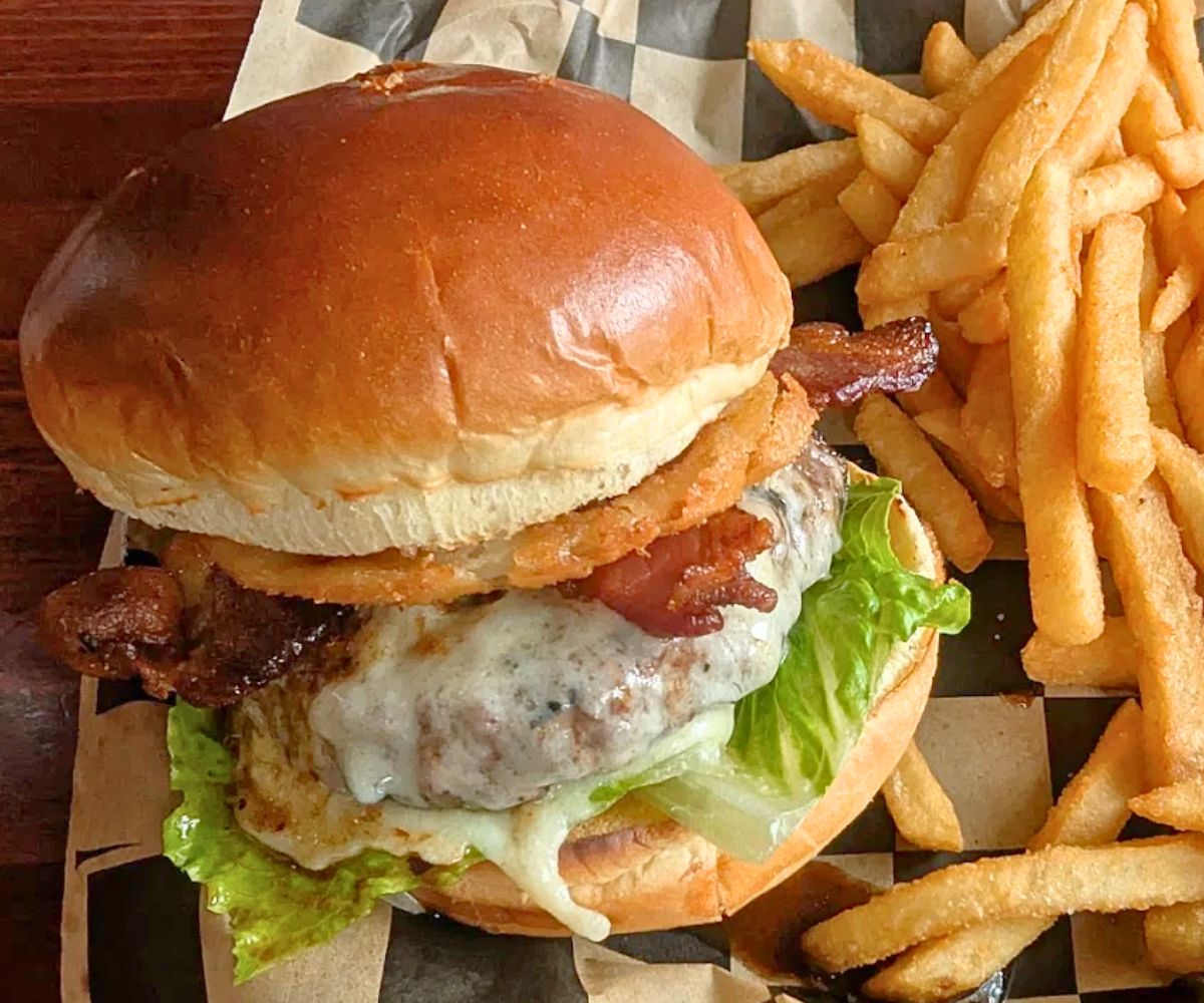burger at Madison Brewing Company Pub & Restaurant in Bennington, Vermont