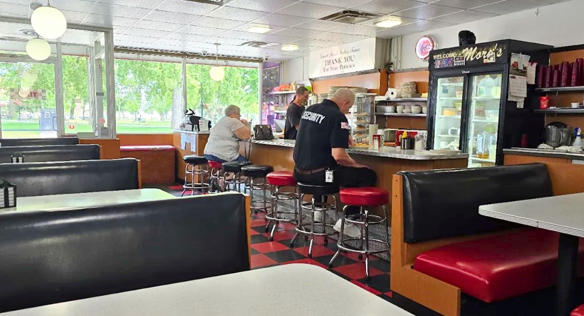 interior of Morg's Diner in Waterloo, Iowa