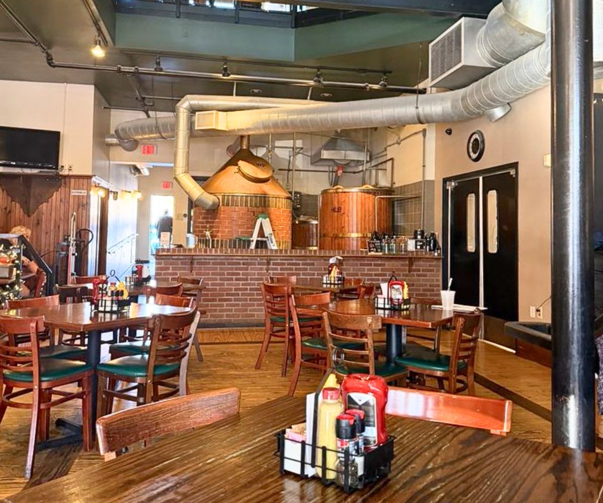interior of Madison Brewing Company Pub & Restaurant in Bennington, Vermont