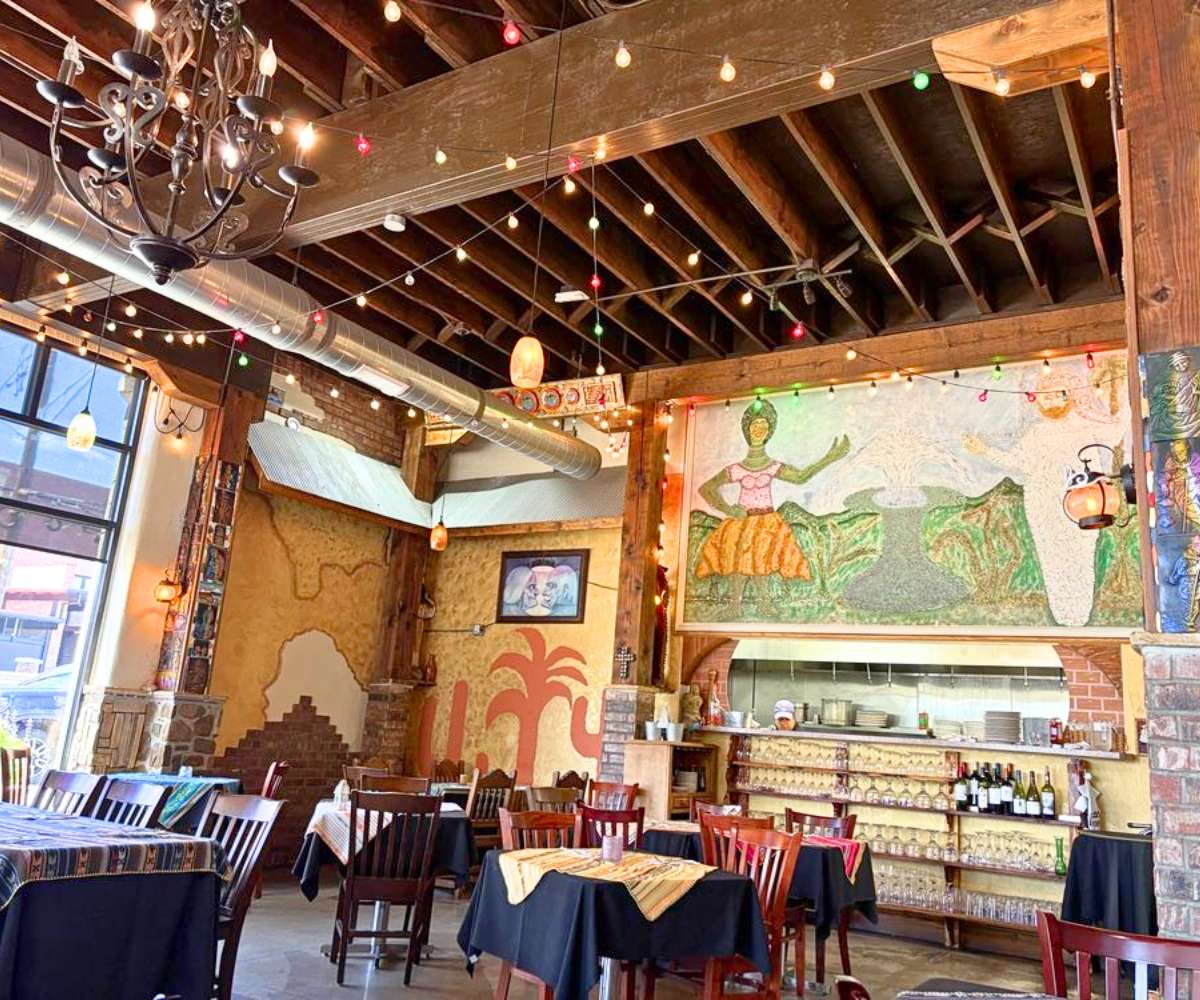 interior of Rolando's Restaurante in Fort Smith, AR