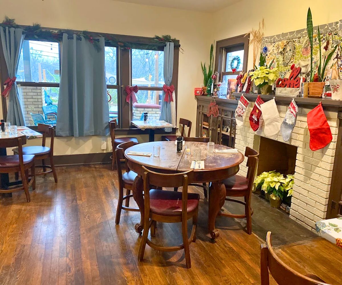 interior of The Farmer's Table Cafe in Fayetteville, Arkansas