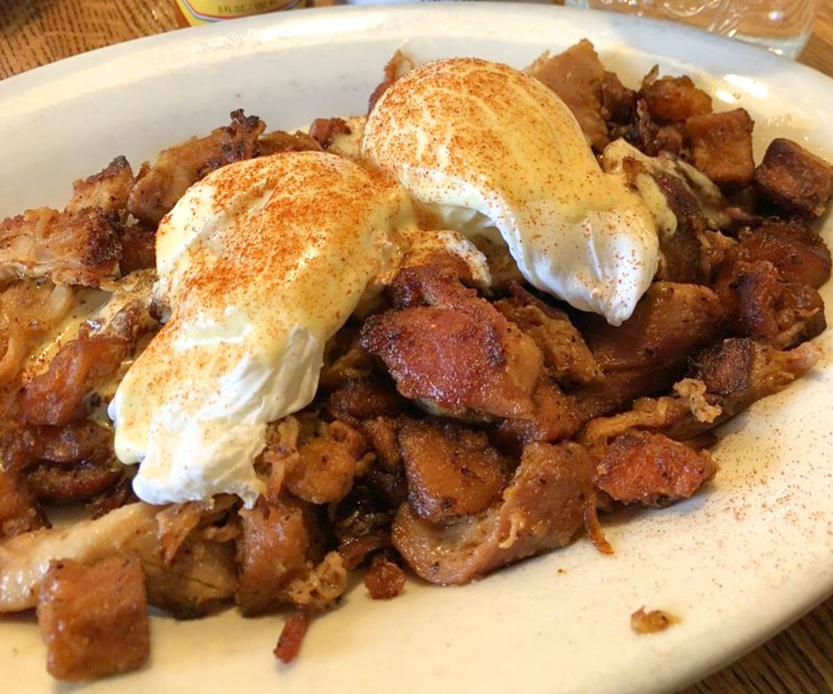 Smoked Chicken Hash Benedict at The Depot in Leavenworth, Kansas
