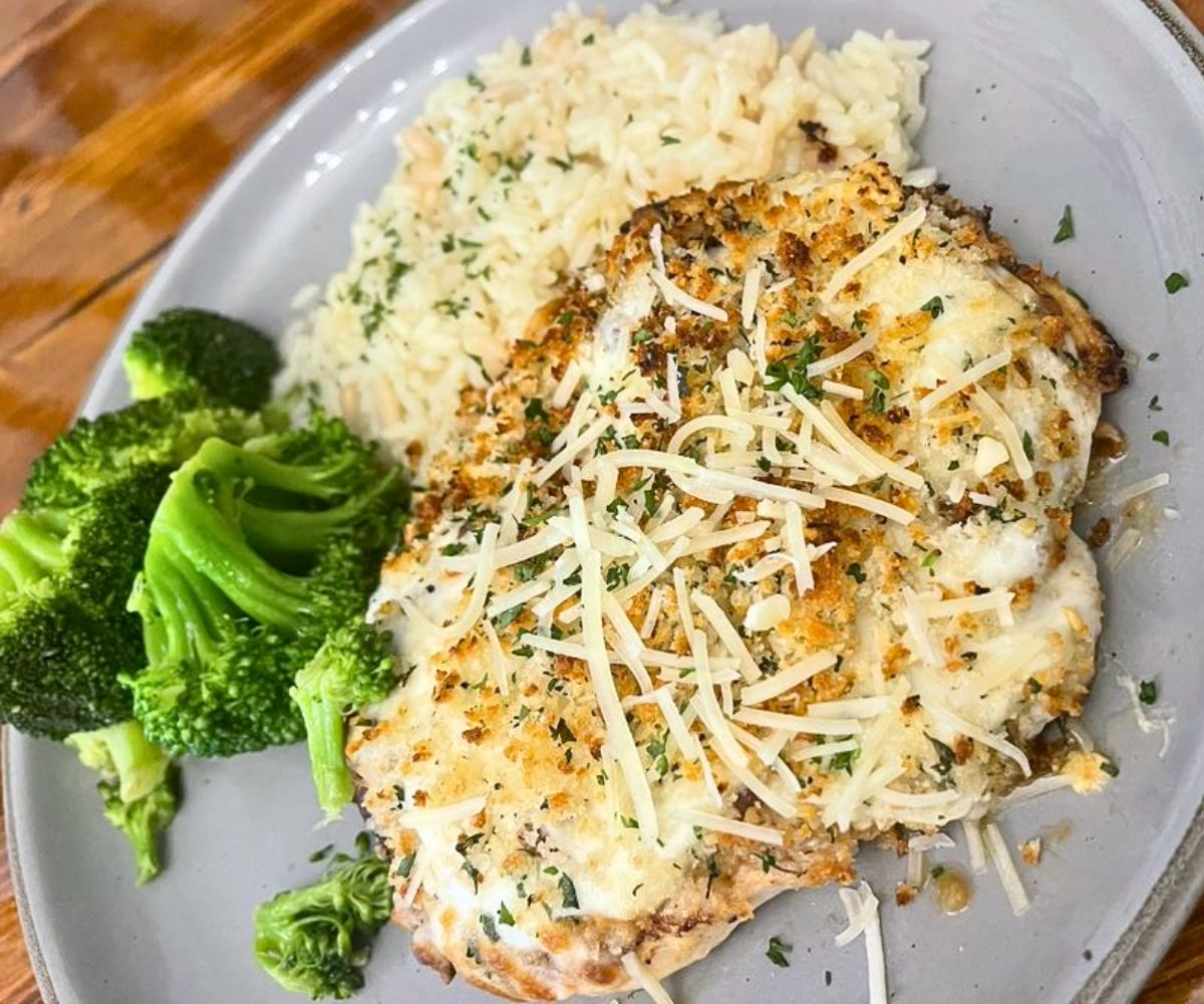 Parmesan Encrusted Chicken at Hendel's in Florissant, Missouri