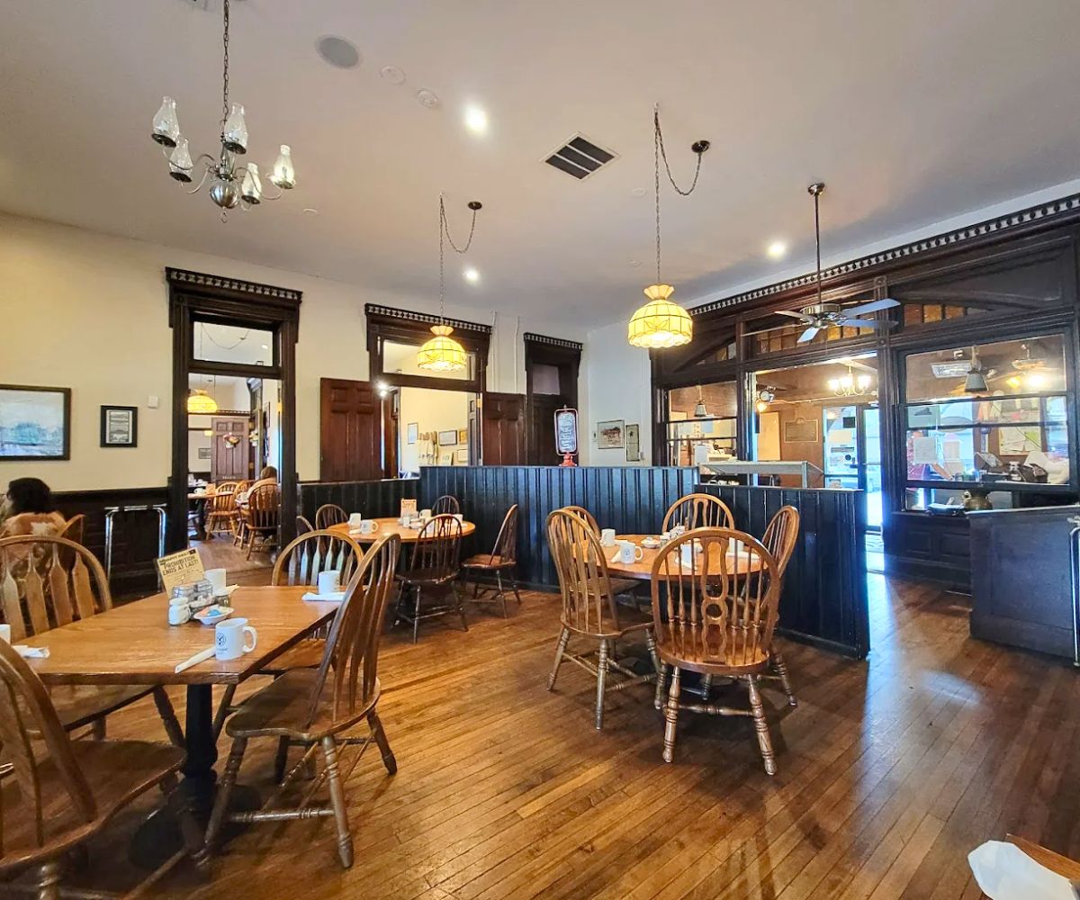 interior of The Depot in Leavenworth, Kansas