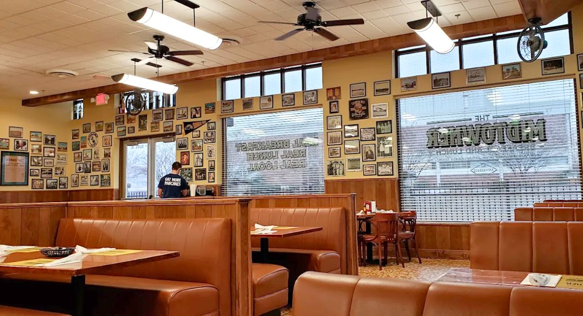 interior of The Midtowner in Hattiesburg, MS
