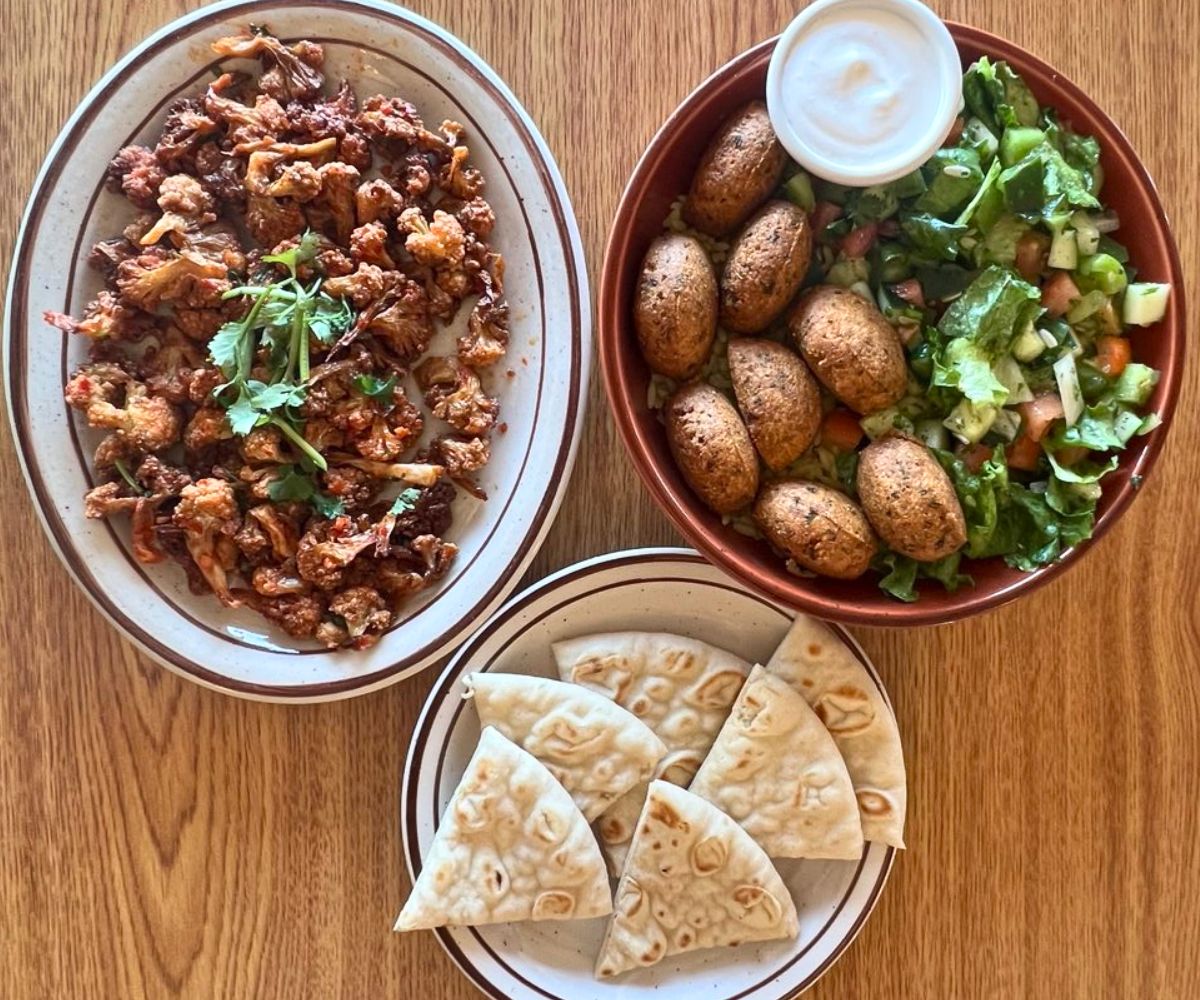 Spicy Cauliflower, Falafel bowl, Pita bread at Sara’s Cafe & Grill in Roswell, New Mexico