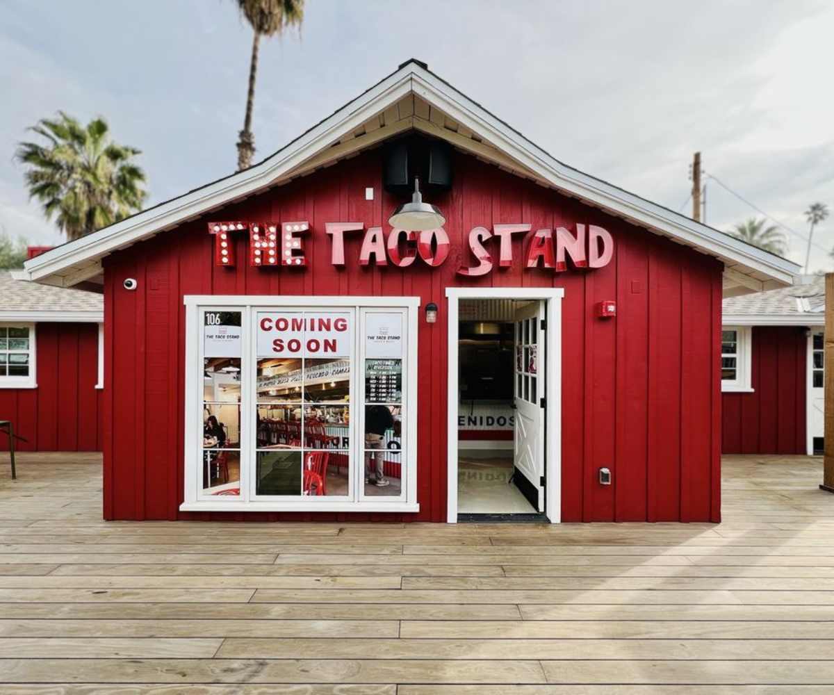 outside exterior of the taco stand in riverside CA