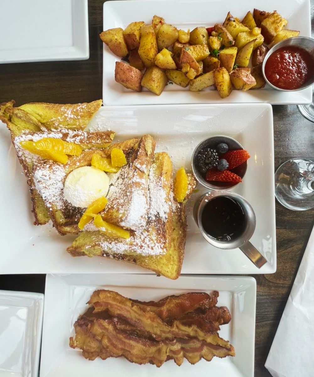 Photos for Eat This Cafe