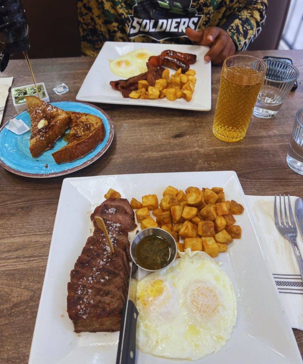 Photos for AmeriBrunch Cafe