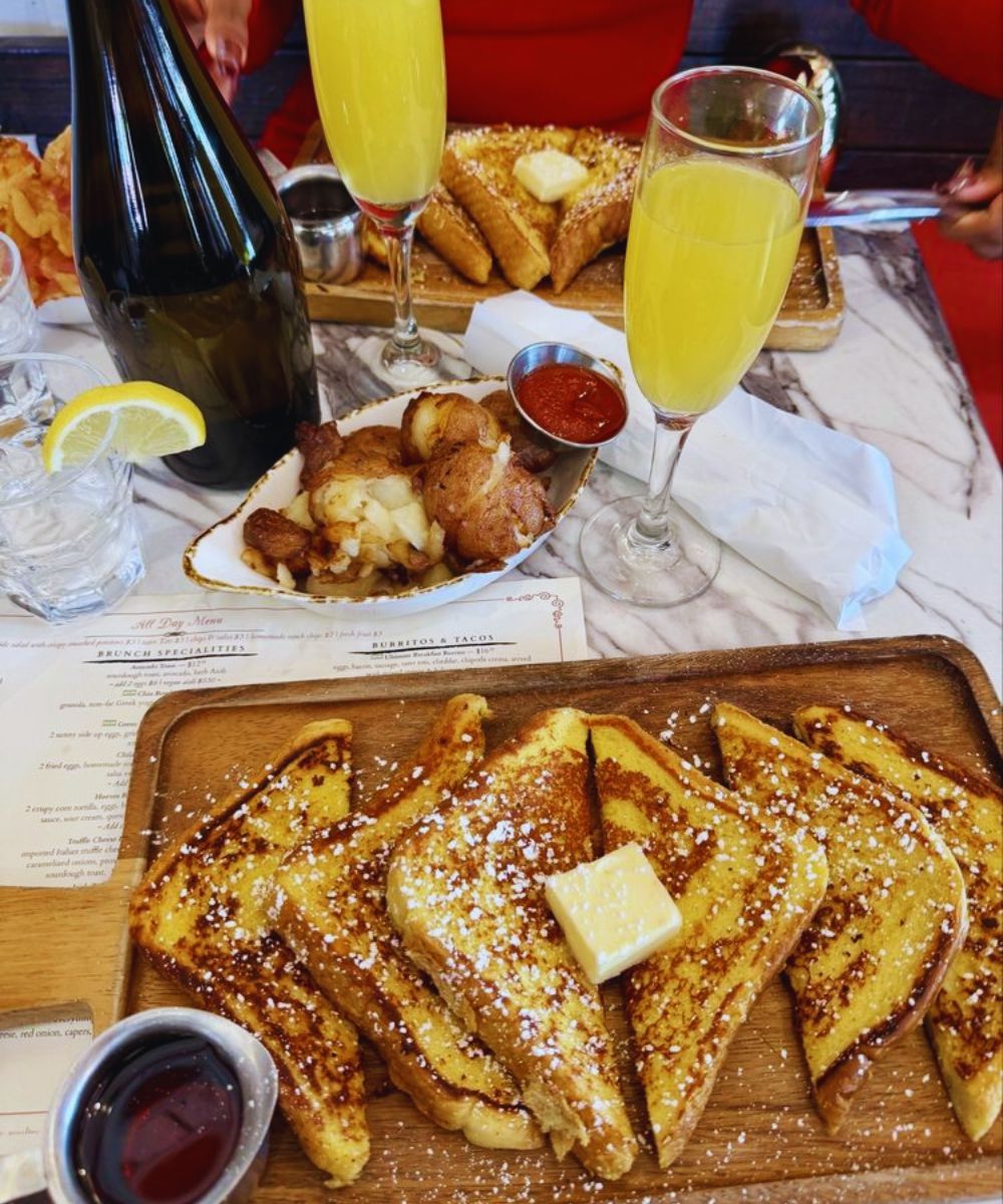 Photos for Eat This Cafe