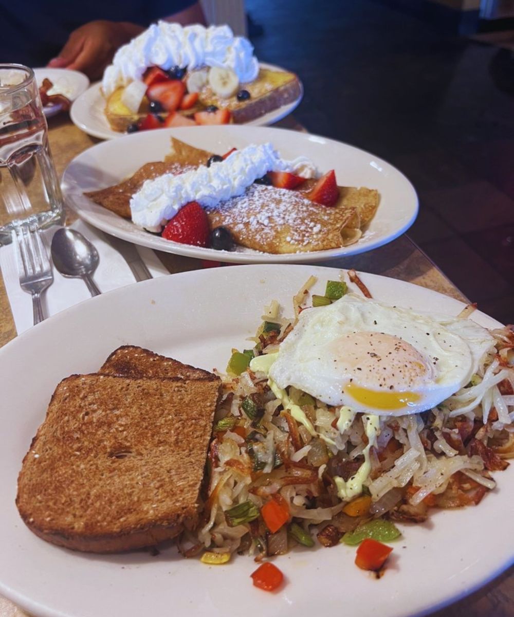 Photos for Issaquah Cafe