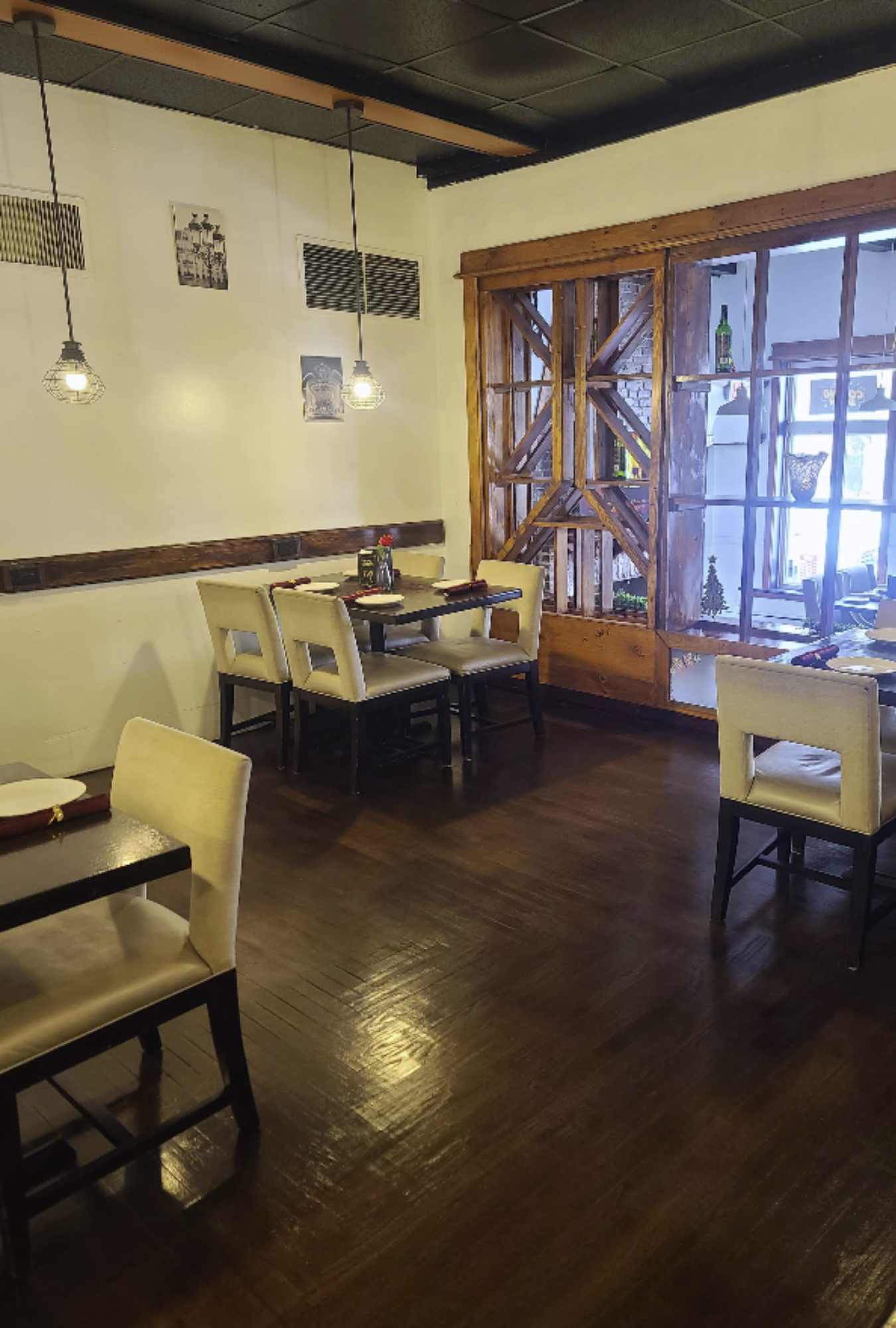 inside cozy cafe in bethlehem, Pa