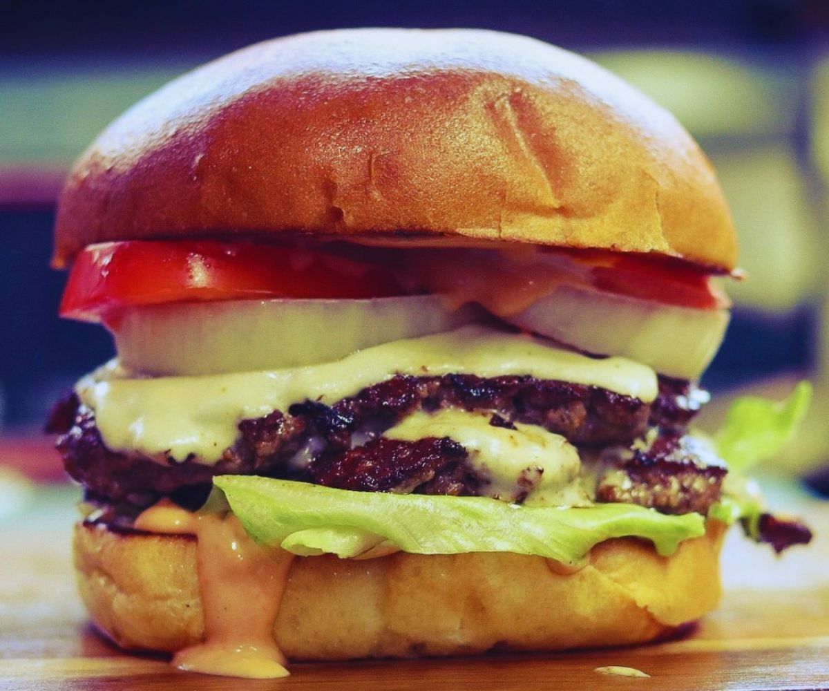 Crave Burger Cafe - The Majestic Burger