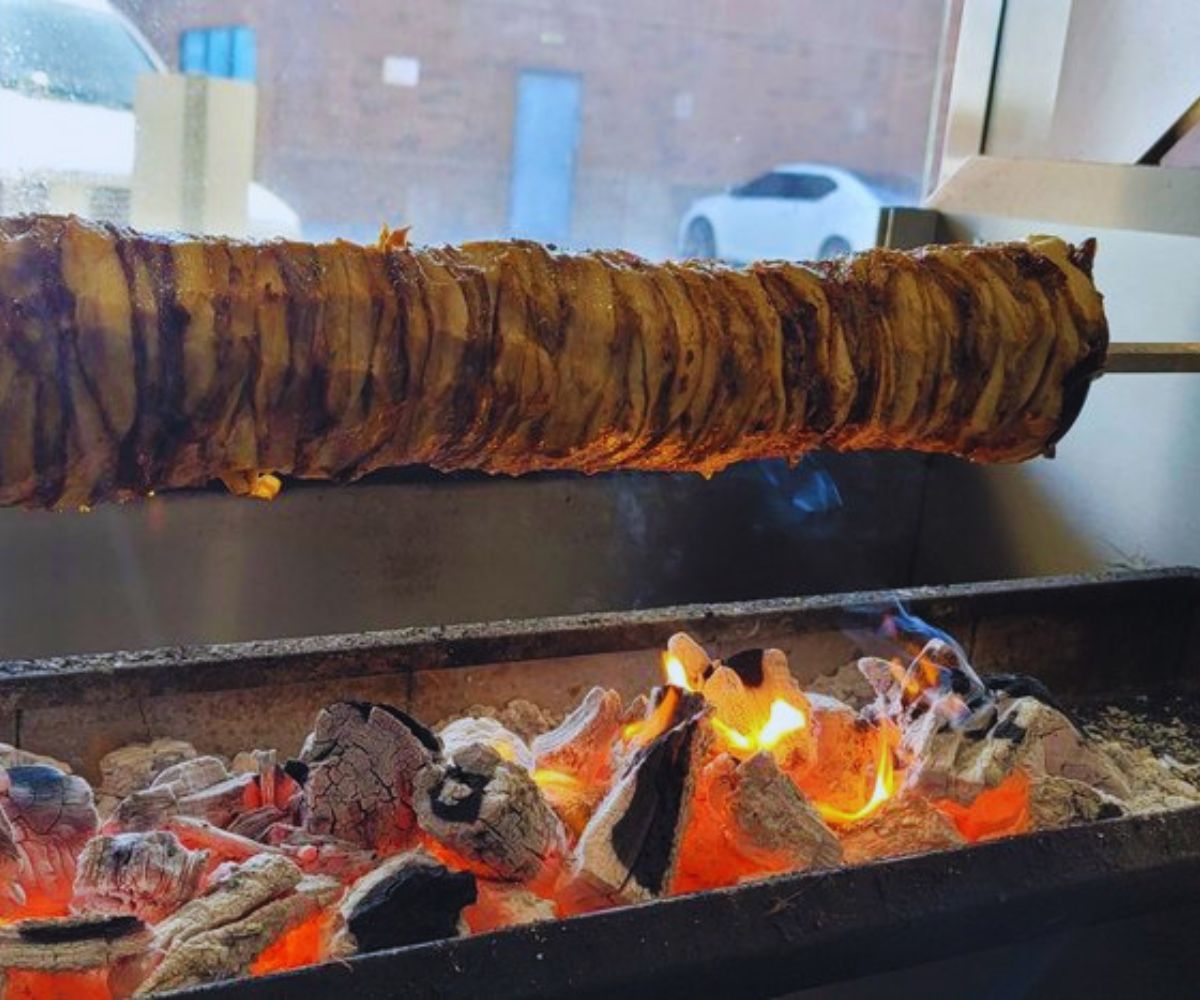 Charcoal Grill - Charcoal Roasting Meat