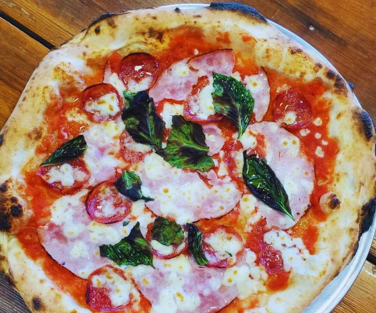 Gusto Napoletano Italian Restaurant and Pizzeria - Pizza, Basil, Meat