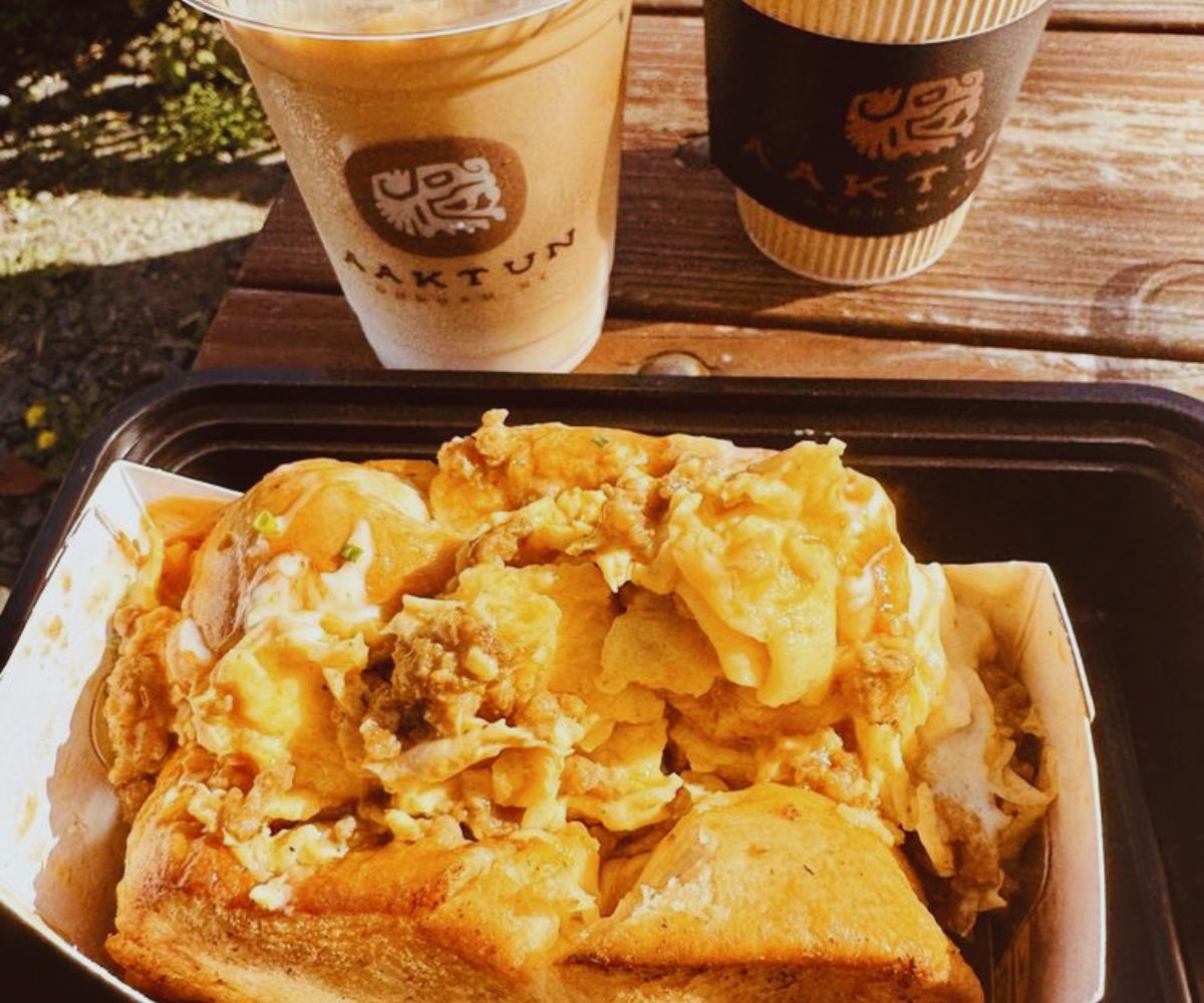 Aaktun Coffee & Bar - Chorizo Breakfast Sandwich, Mexican Hot Chocolate and Horchata Latte