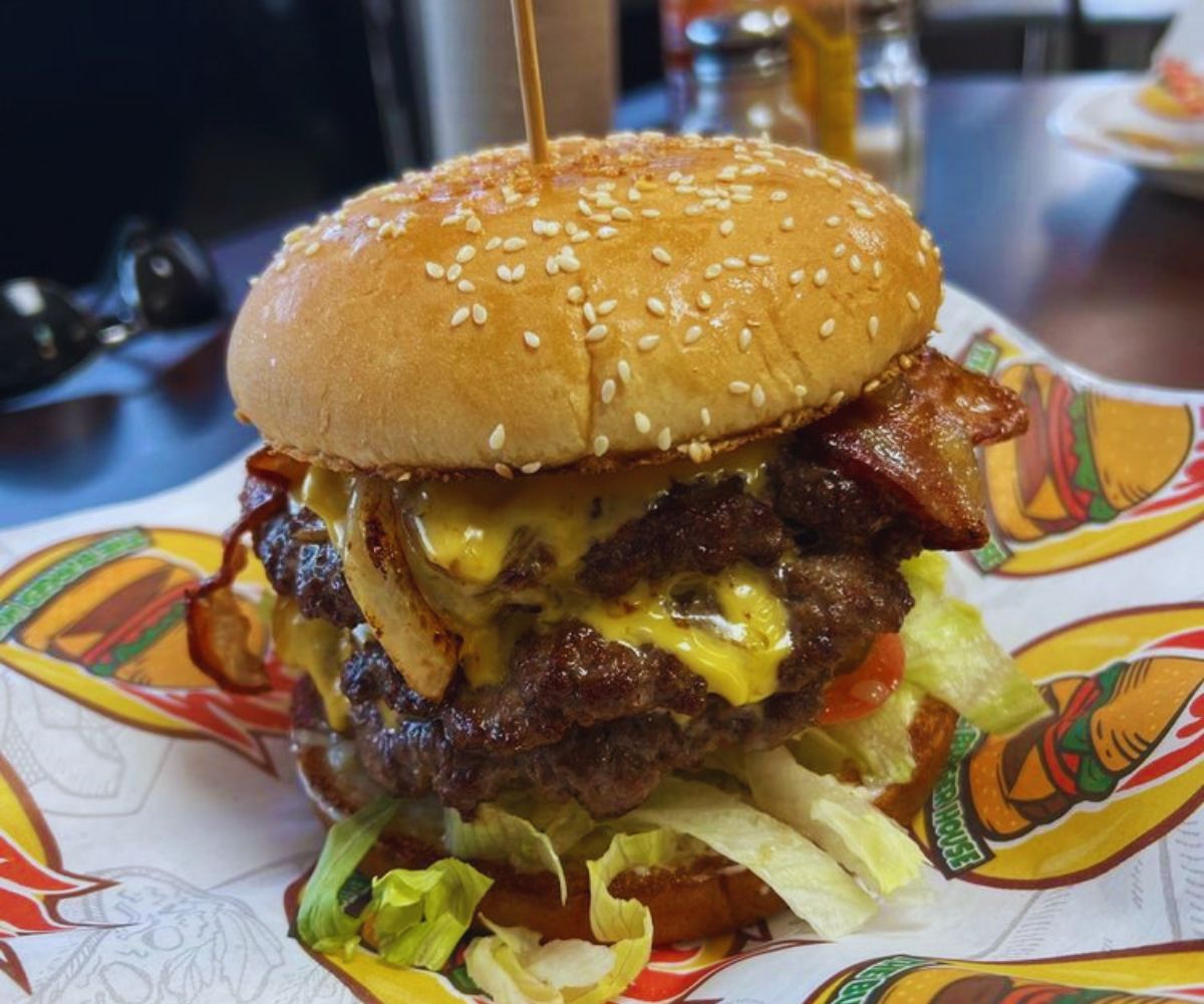 The Burger House - The Big House