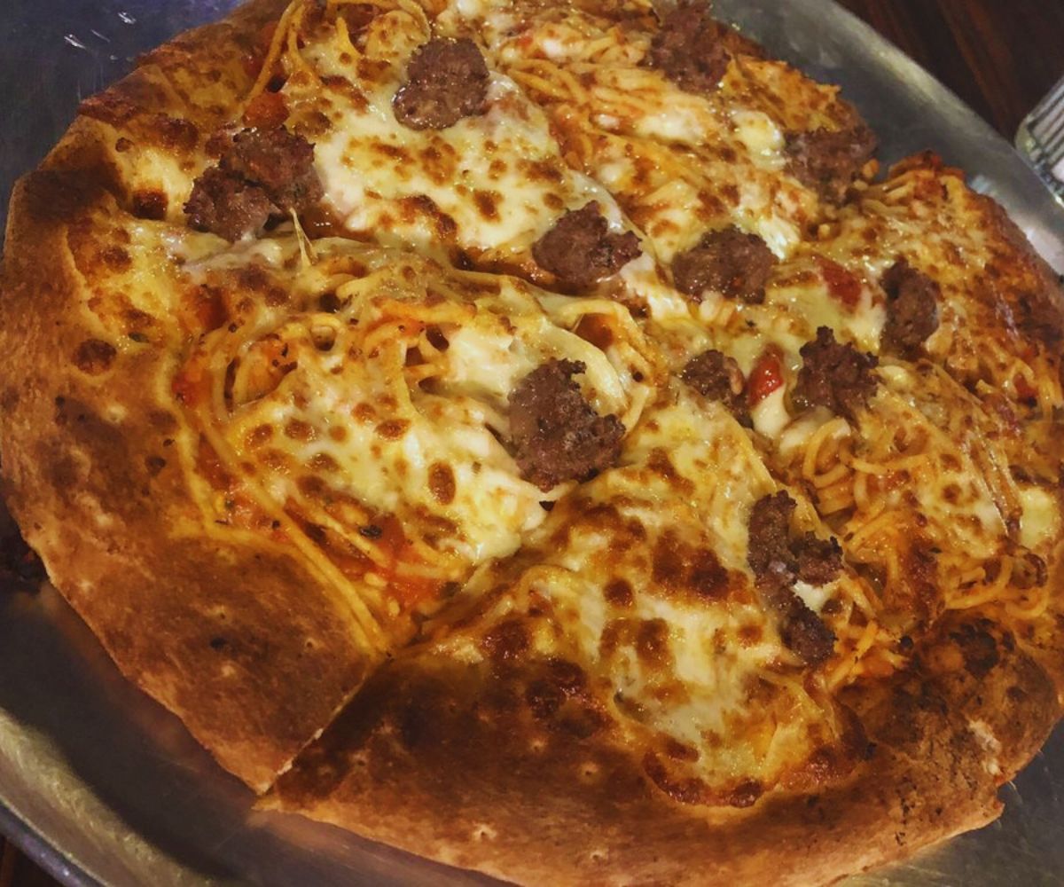 Big Guy's Pizza, Pasta and Sports Bar - Spaghetti Pizza