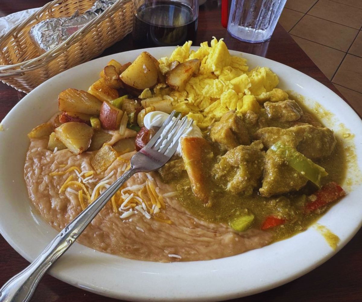 The Best Breakfast Cafe - Chile Verde