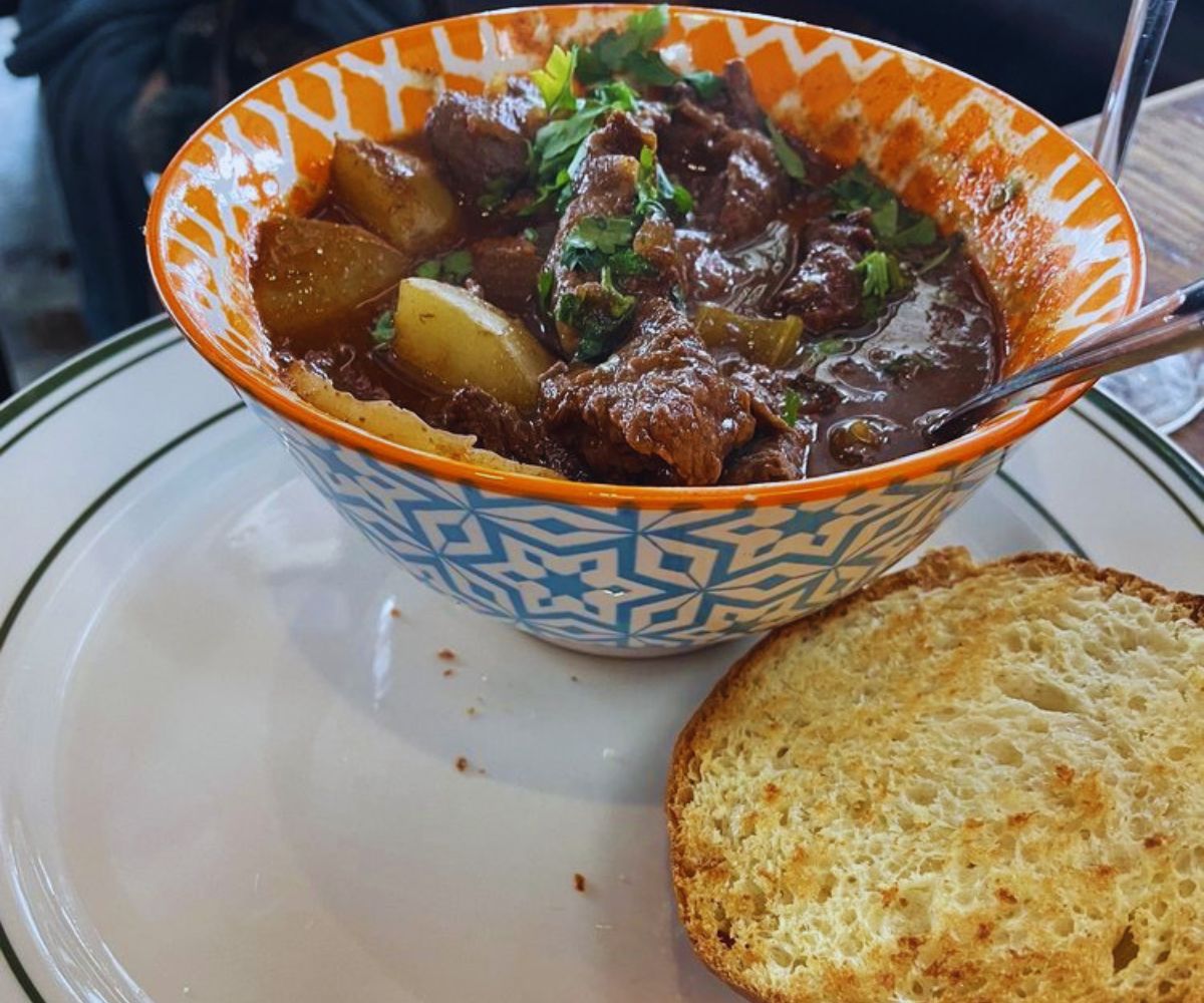 The Weary Traveler Freehouse - Hungarian Goulash