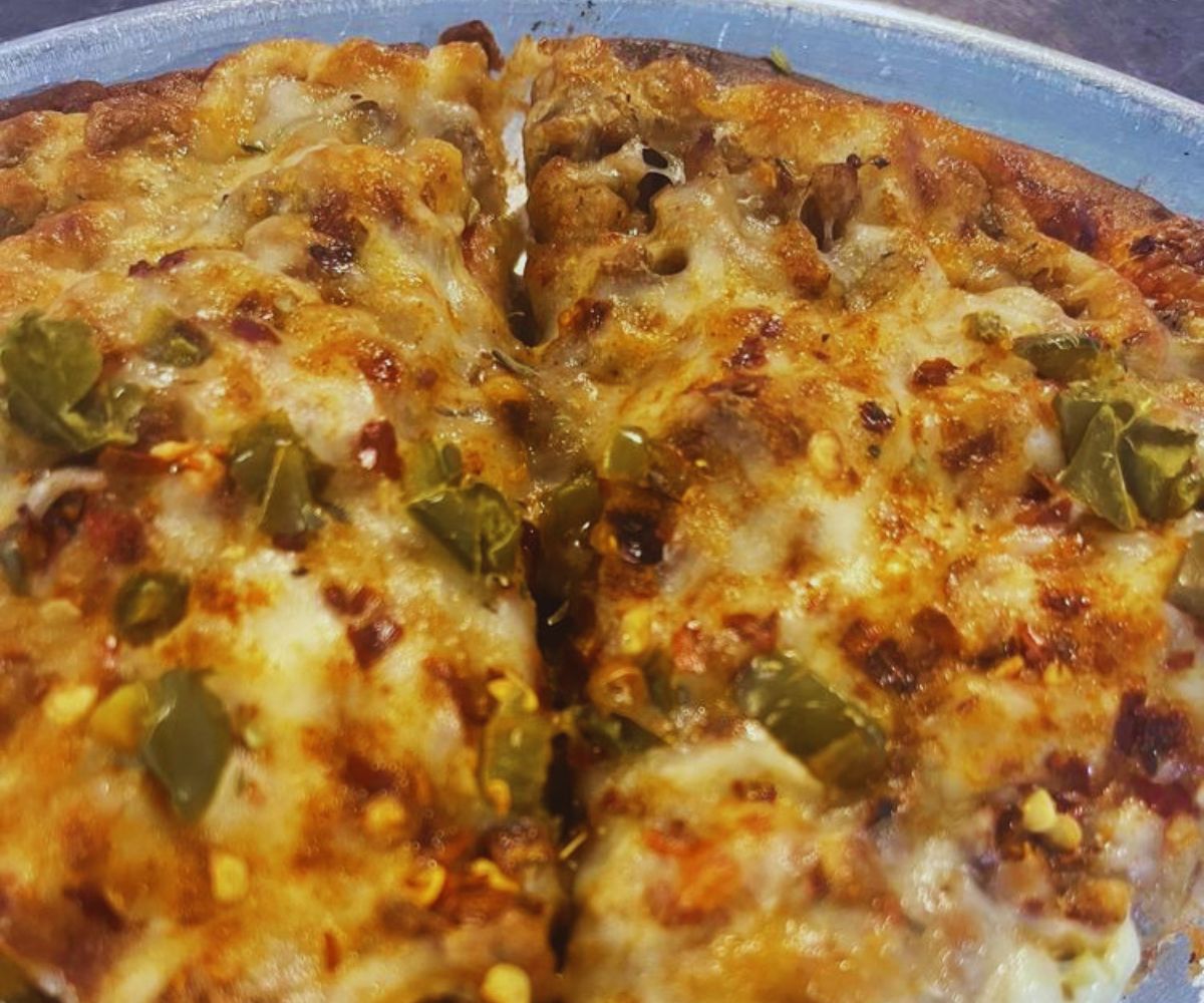 LA Roma Pizza Triple Threat