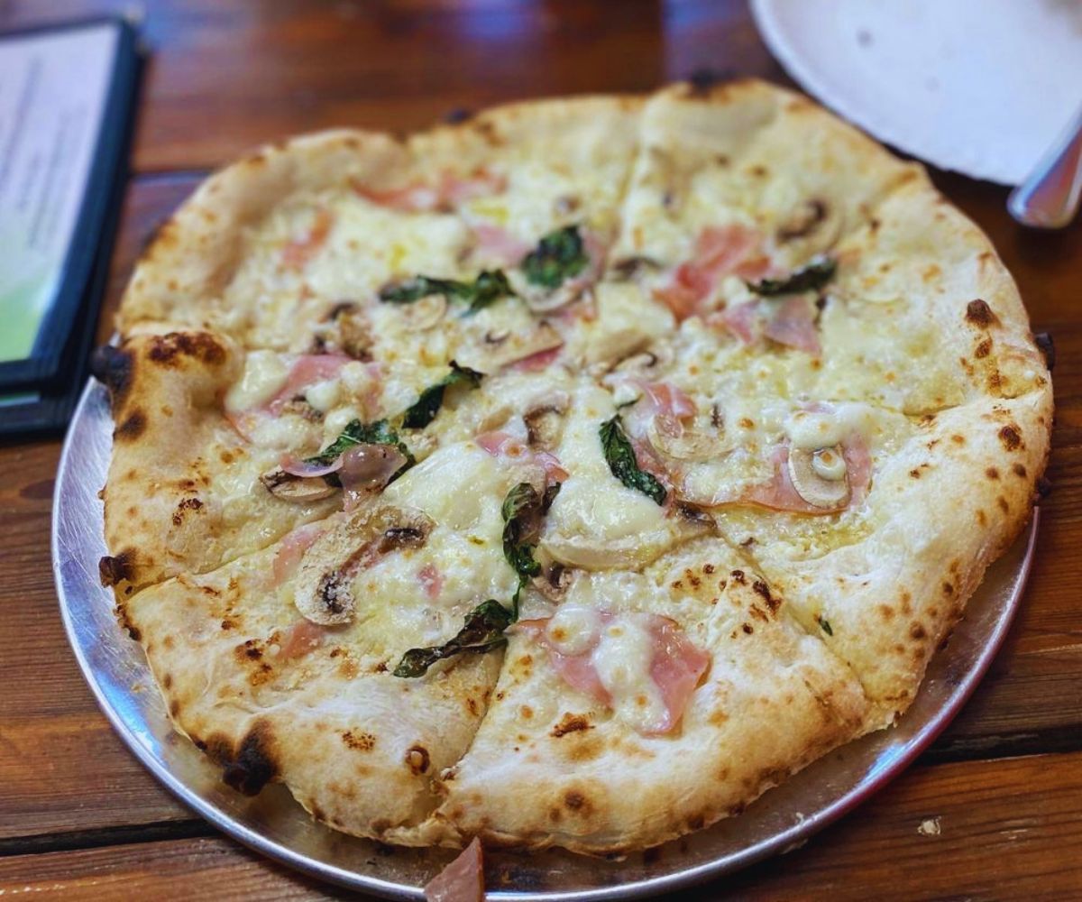Gusto Napoletano Italian Restaurant and Pizzeria - Prosciutto & Funghi - Prosciutto & Funghi- Traditional cooked Italian Ham, Fresh Mushrooms, Ricotta, Mozzarella, Garlic, Olive Oil, Basil