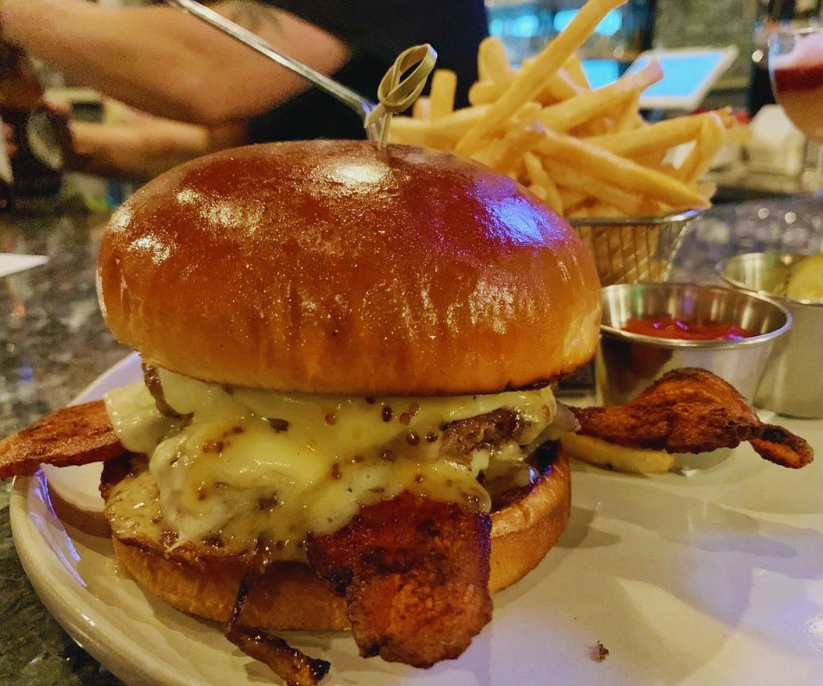 The Black Rabbit - Classic O.G. Smash Burger & Fries