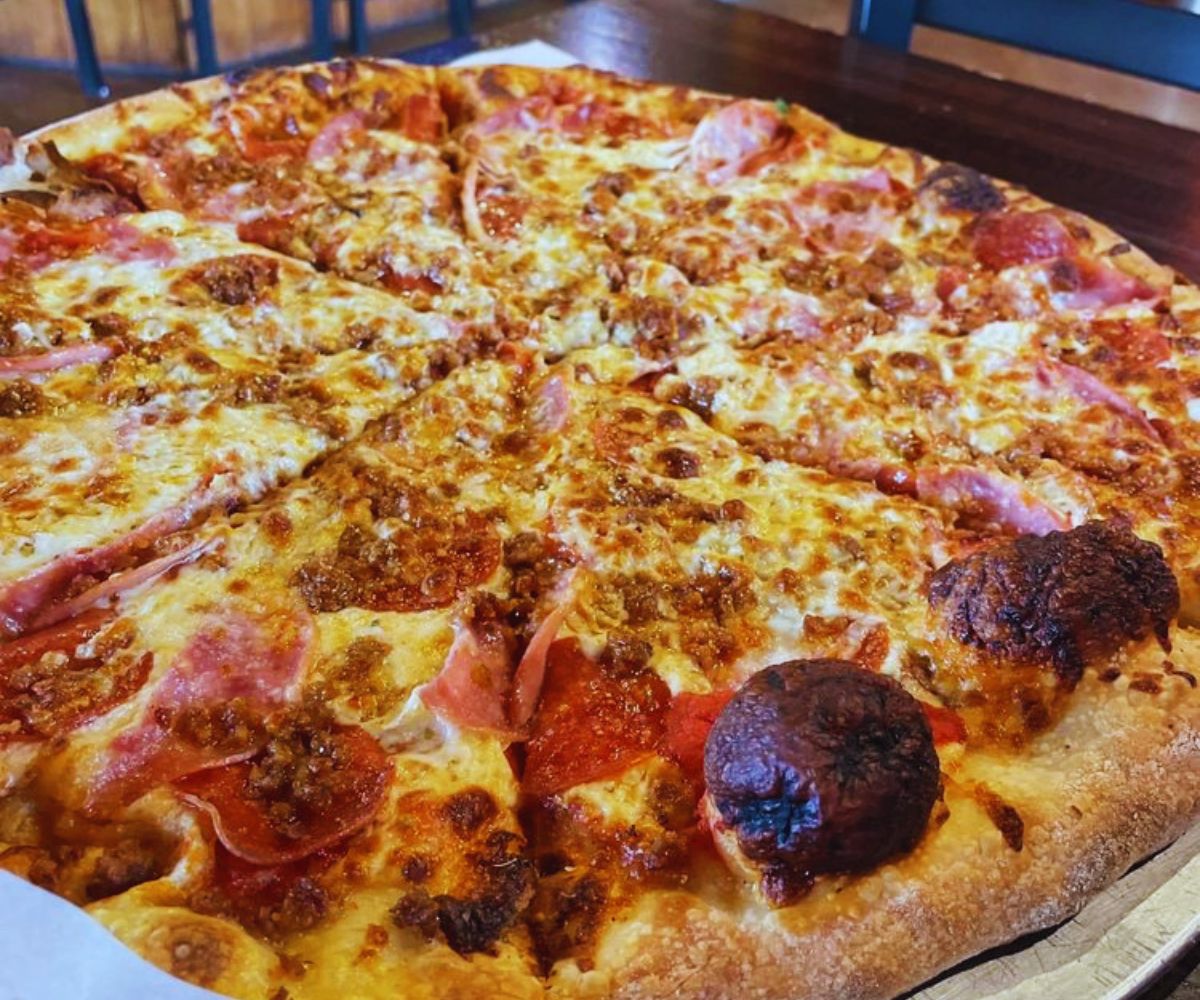 Dough Co Pizza - The Hog Wild Pizza