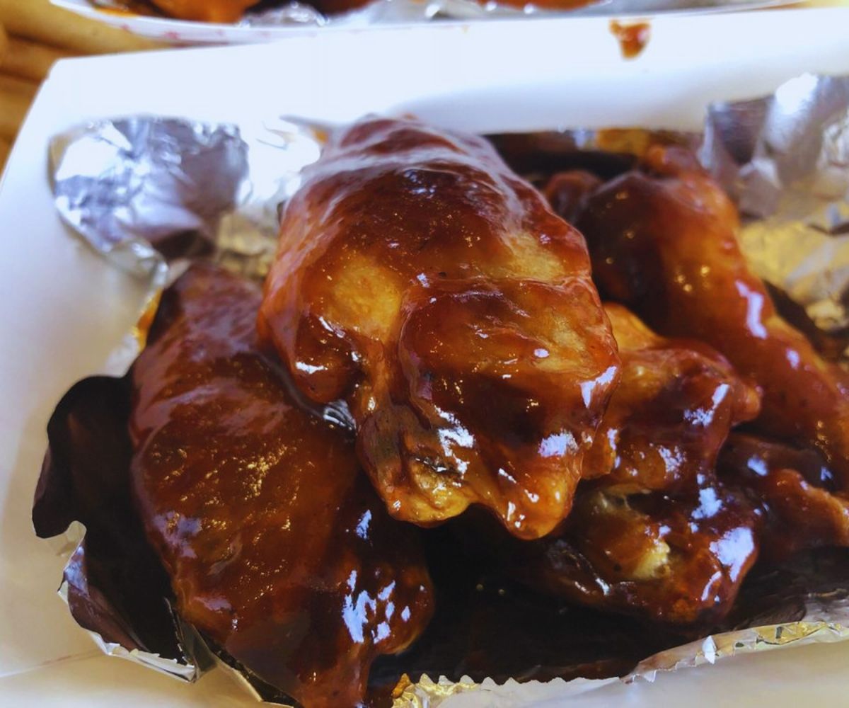 Louisiana Fried Chicken & Wings - Honey BBQ
