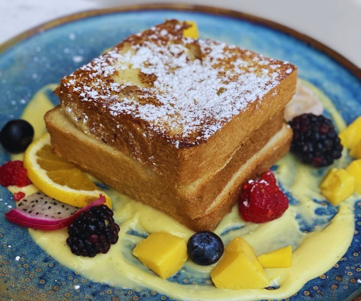 Traveler's Table - Custard Lava French Toast