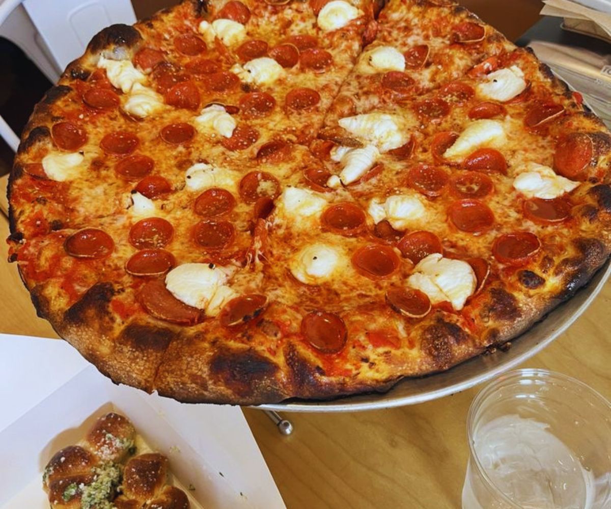 Zee’s Pizzeria - Bye Felicia Pizza