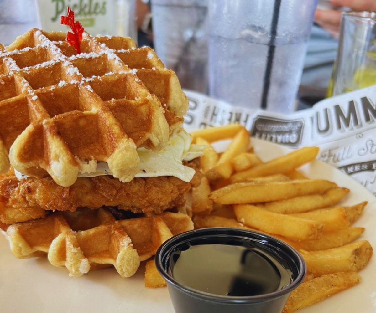 Vanbarry's Public House - Chicken and Waffle Stack 