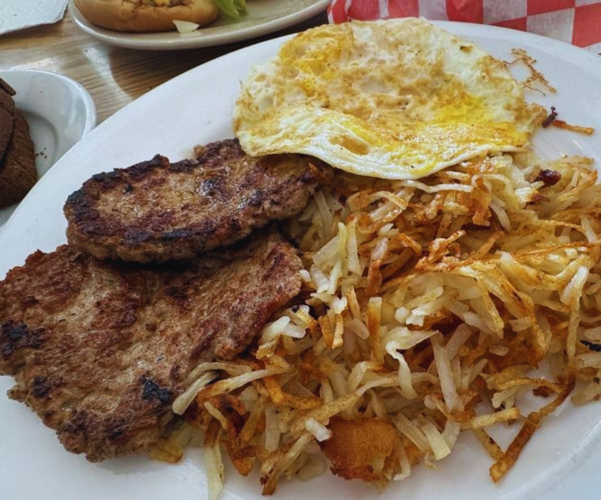 Green Lantern - Steak & Eggs with Hashbrowns