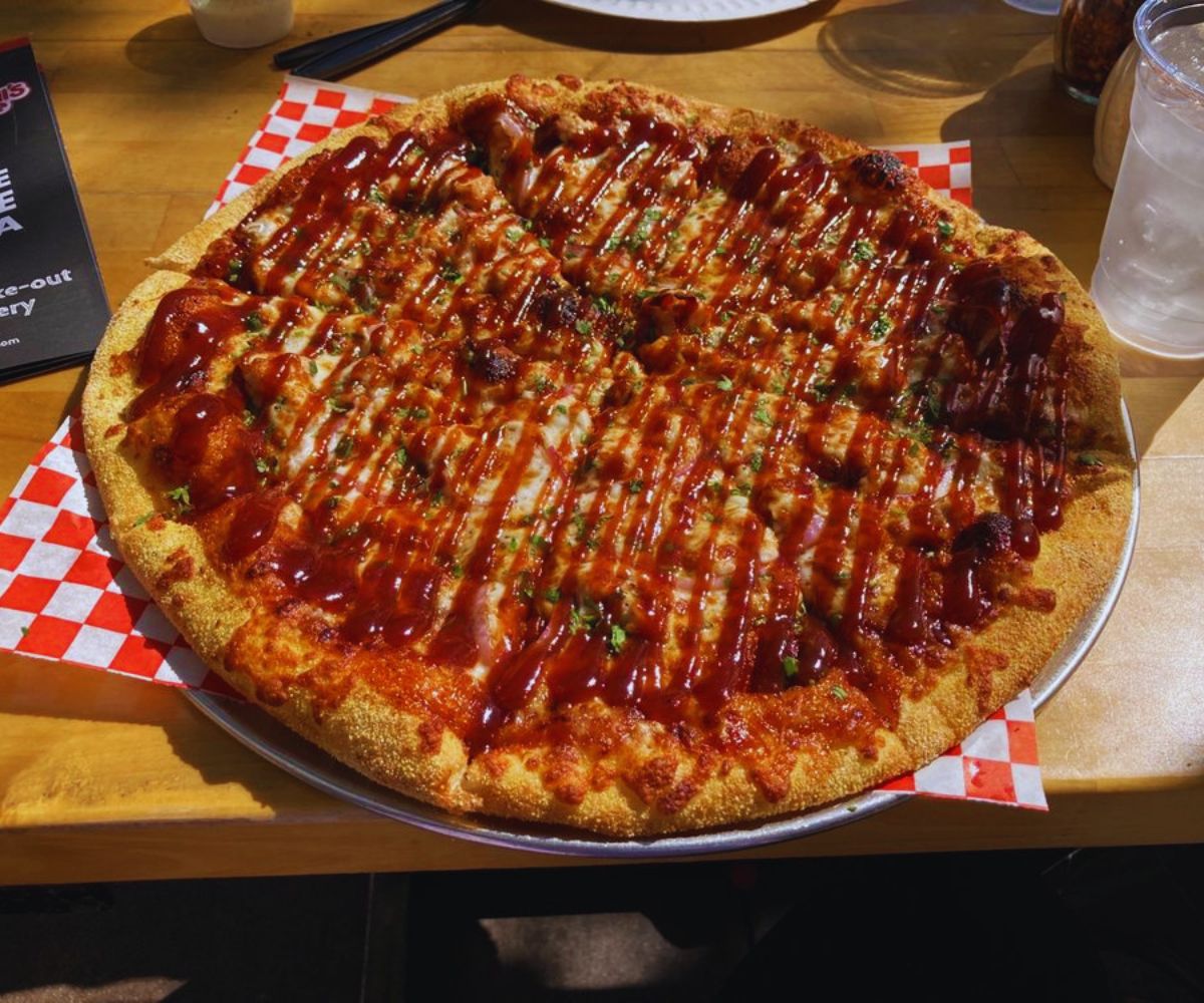 Sgt. Pepperoni's Pizza Store - BBQ Chicken
