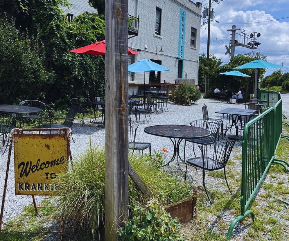 Krankies - Outdoor Dining Area