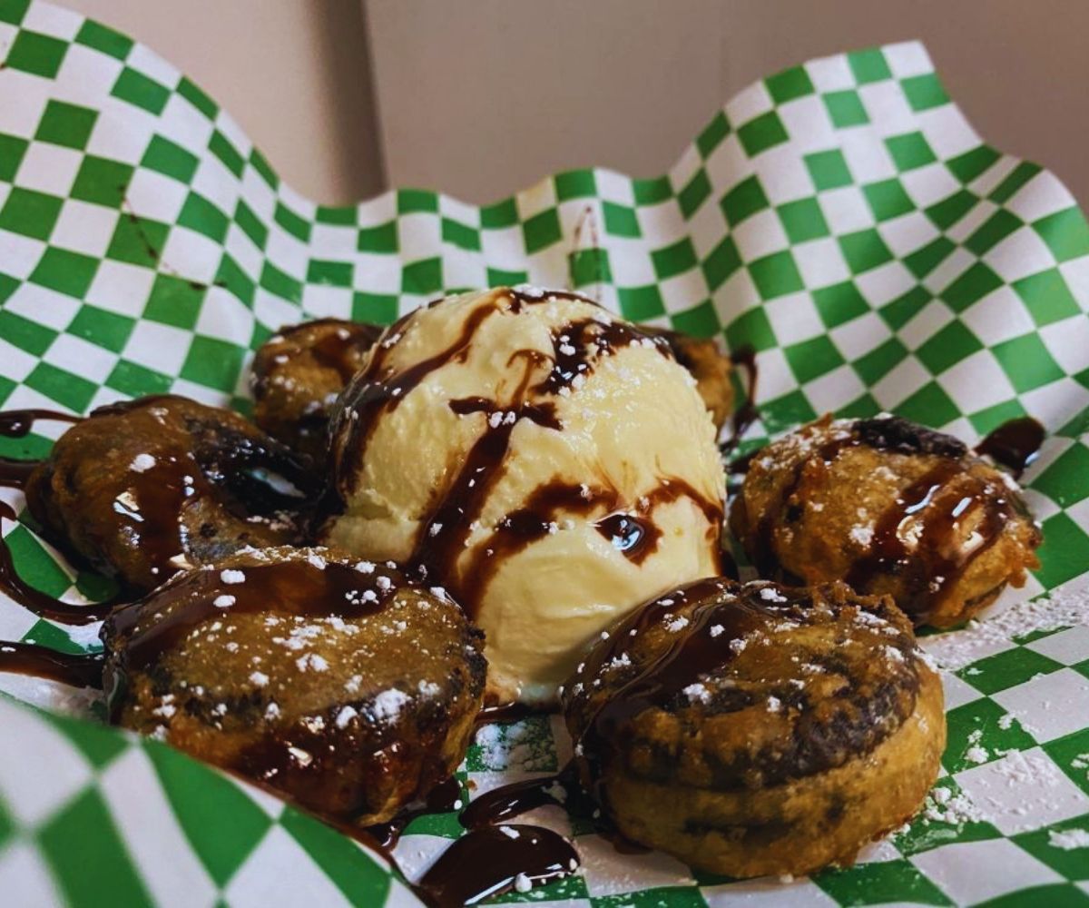 The Burger House - Fried Oreos