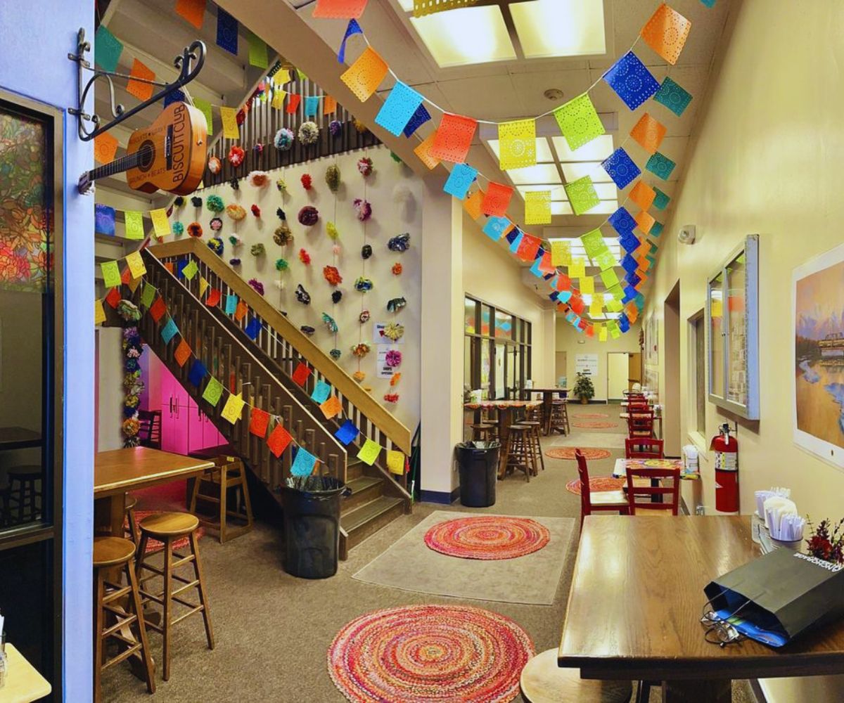 Biscuitclub - Seating Area 