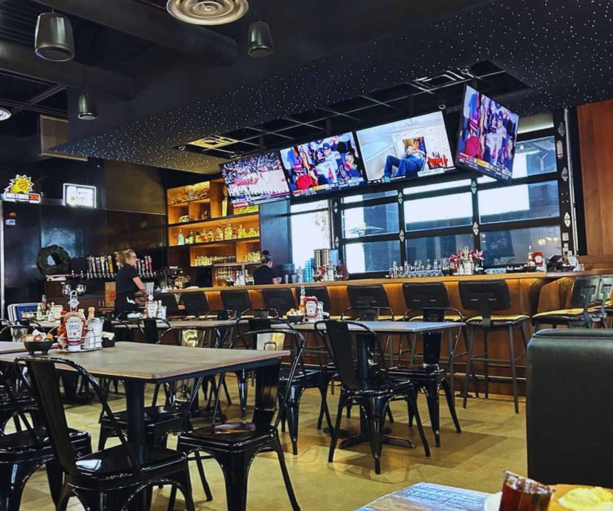 Biscuits Cafe - Inside Dining Area