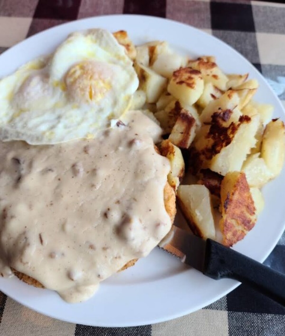 Food at Hill's Restaurant & Lounge located in Kennewick WA