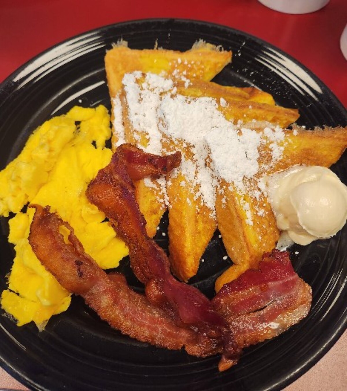 Food at Hill's Restaurant & Lounge located in Kennewick WA