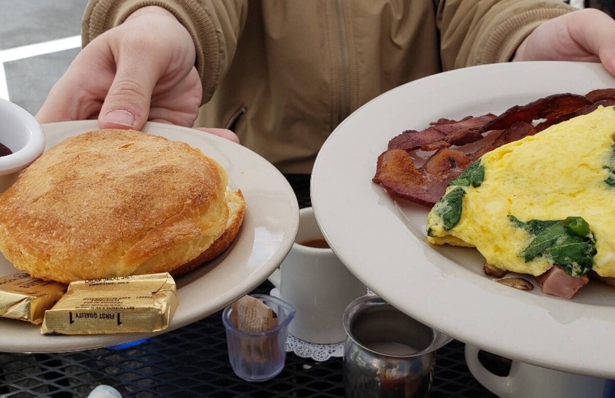 Food at Glenwood Restaurant located in Eugene OR