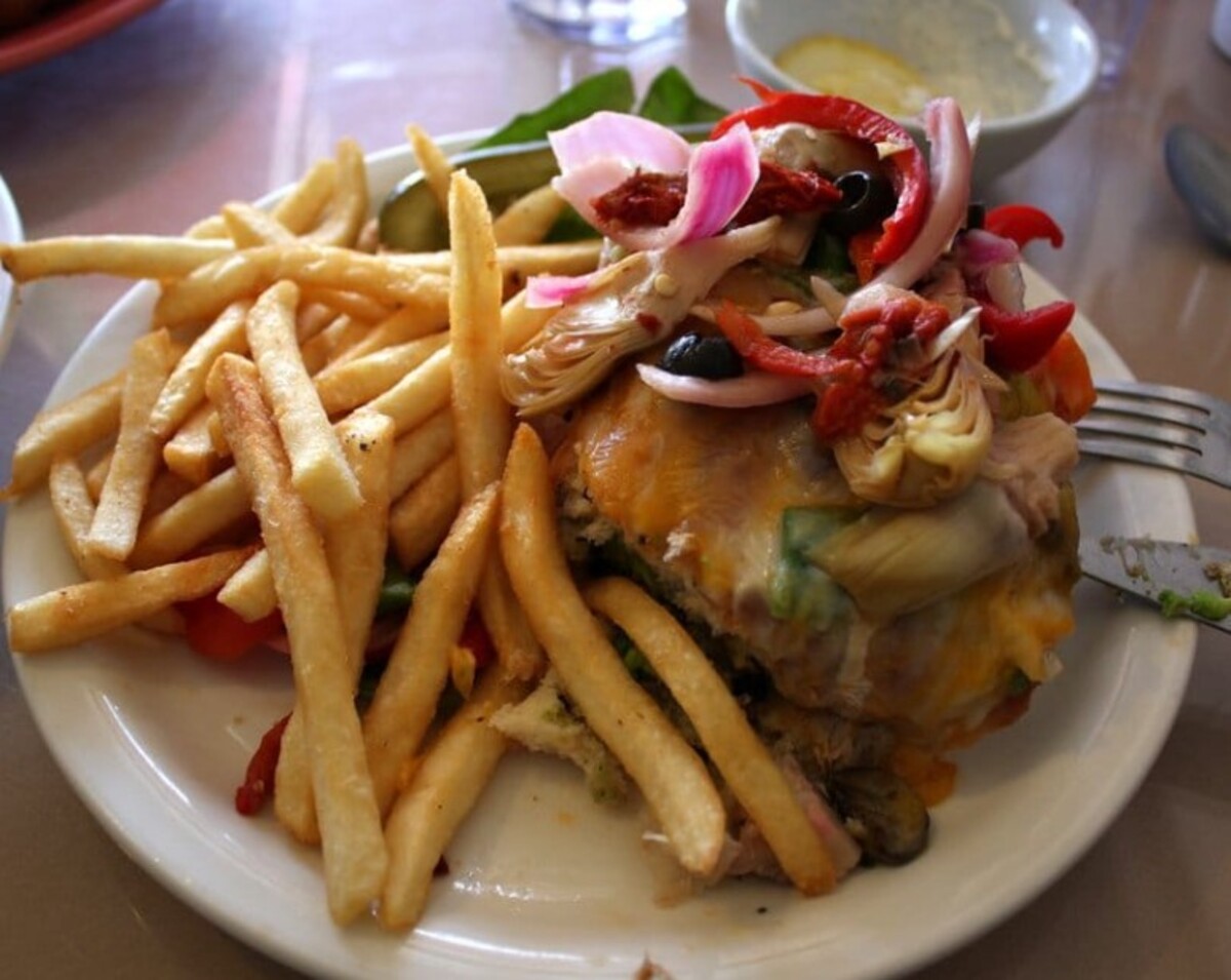 Food at The Bear Paw Cafe located in St. George UT