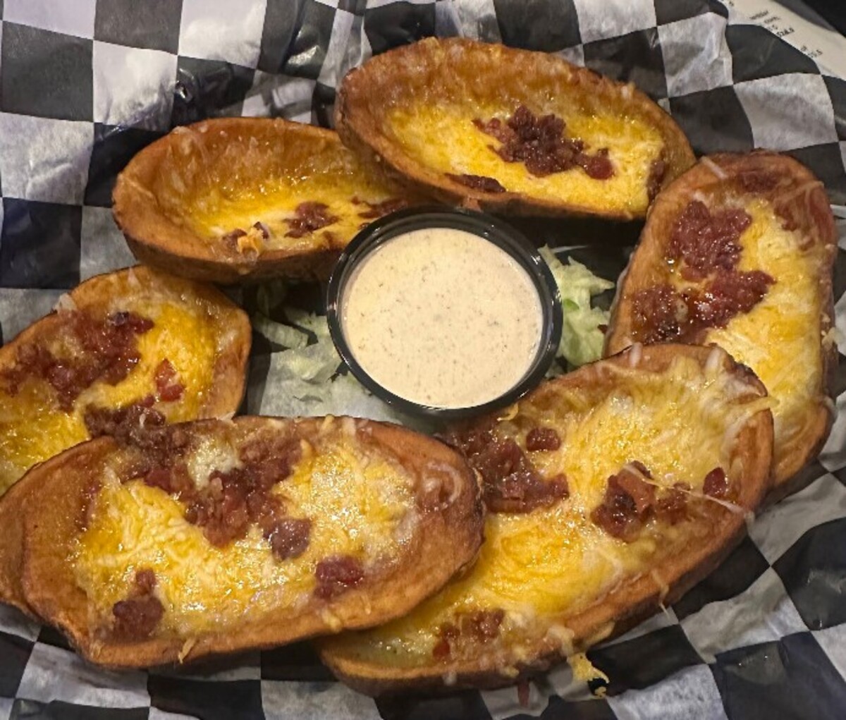 Food at Tailgators located in Brandon, SD