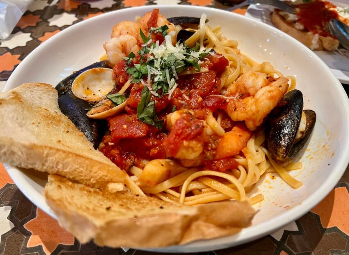 Food at Mama's Pizzeria located in McAllen TX